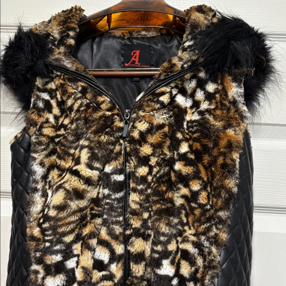 Adrienne Landau Brown and Black Faux Fur Vest - Picture 7 of 14